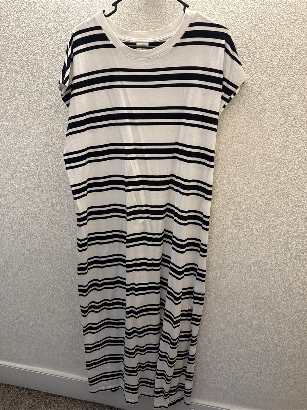 Abercrombie & Fitch Black and White Striped Maxi Dress